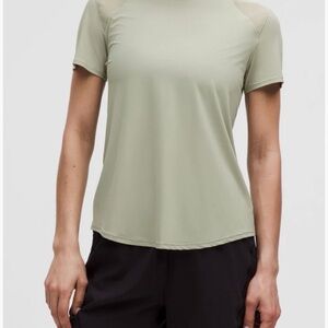 Milwaukee Bucks Lululemon Sculpt Short Sleeve Top - 6